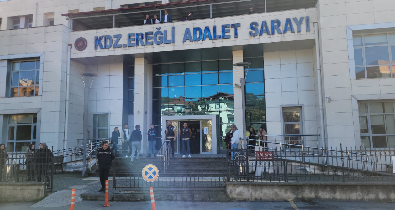 Ayrıntılar Netleşti: Tutuklama kararını duydu, adliyenin ikinci katından atladı - En Son Haber | İşte Tüm Ayrı