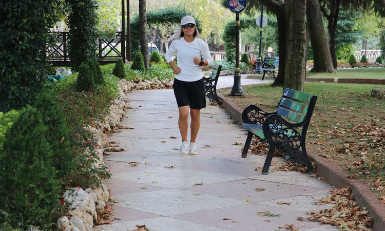 Gündemden Son Bilgiler: Tuz Gölü Ultra Maratonunda Birincilik Hedefi - Son Dakika - Son Dakika Bilgileri