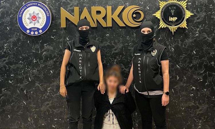 Uluslararası çapta kırmızı bültenle aranan Faslı uyuşturucu kaçakçısı kadın İstanbul’da ele geçirildi - Son Da