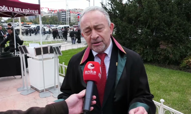 Ümit Kocasakal’dan 29 Ekim mesajı: “İstanbul Barosu, kararlılıkla cumhuriyete ve hukukuna sahip çıkacak” ve Me