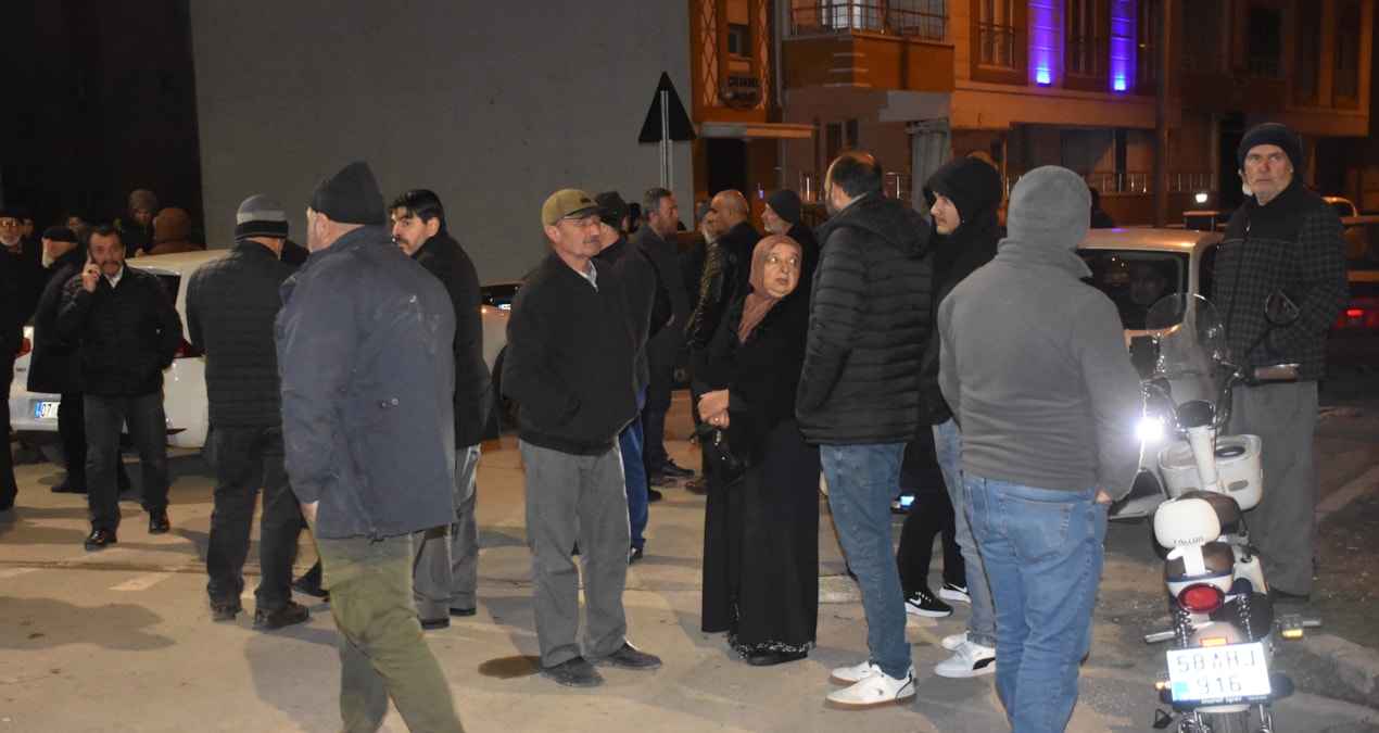 Umre vaadiyle büyük vurgun; ibadet hayal ederken mağdur oldular - Son Dakika Haberleri: Gelişmeler Takip Edili