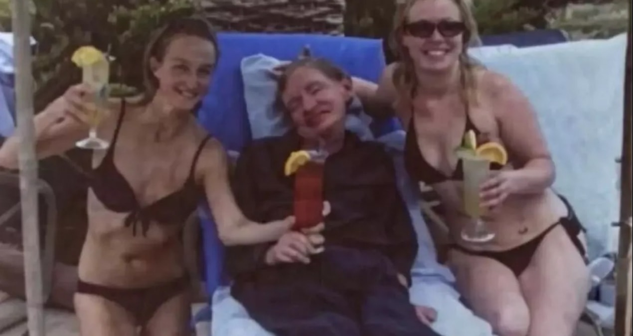 Ünlü bilim insanı Stephen Hawking'in Eptein dosyalarında yer alan fotoğrafı şaşkınlık yarattı! Aileden açıklam