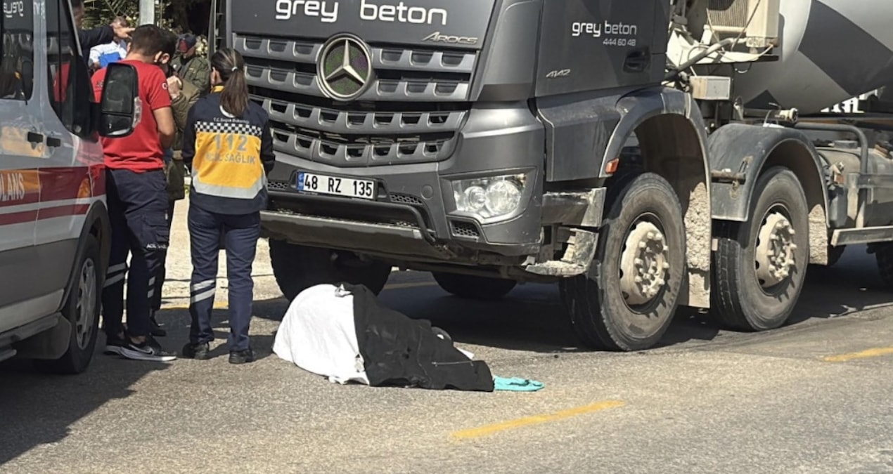 Ünlü iş insanı beton mikserin altında kalarak can verdi - En Son Haber ve Merak Edilenler