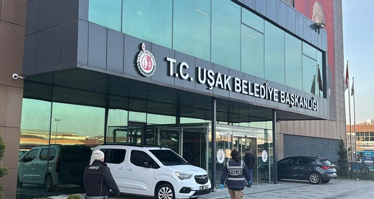 Ayrıntılar Netleşti: Uşak Belediyesi'ne operasyon: 25 kişiye daha gözaltı - Son Dakika - Son Dakika Bilgileri