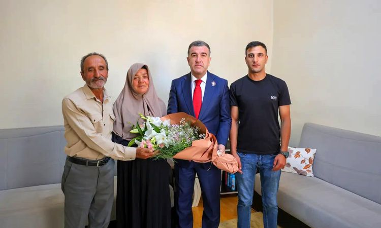 Governor Eldivan Visited July 15 Veterans at Their Homes - Last Minute