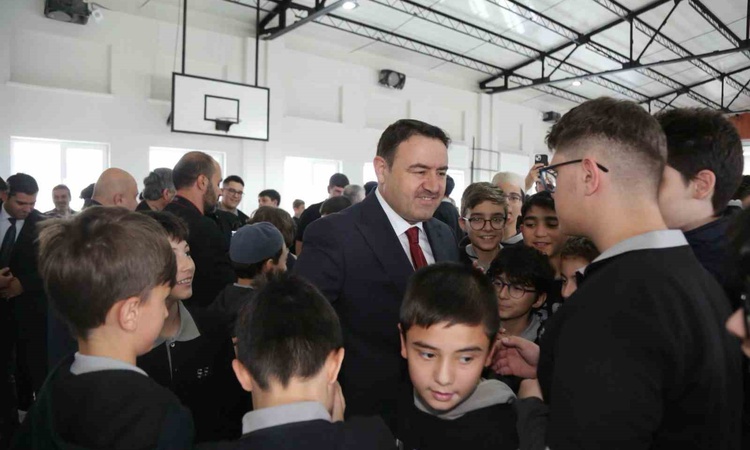 Vali Musa Işın, imam hatip lisesi öğrencileriyle buluştu