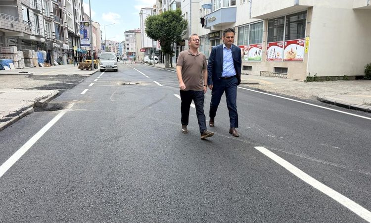 Governor Ziya Polat inspected the road works on Cumhuriyet Street - Last Minute