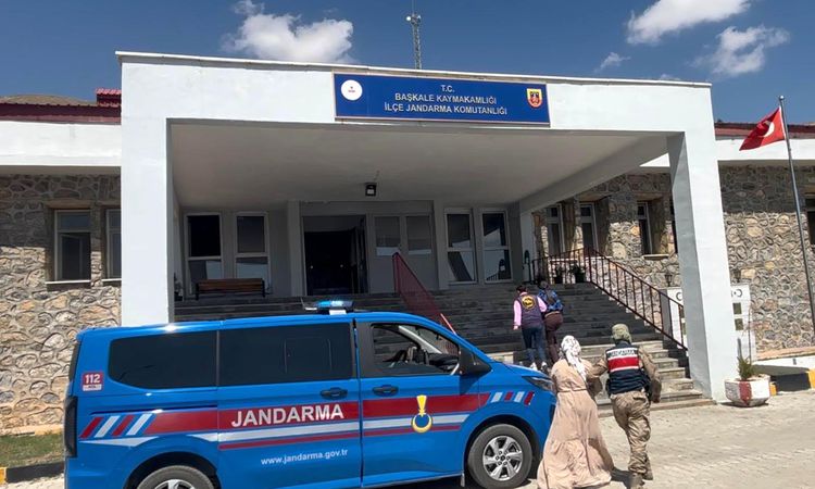 Kritik Açıklama: Van'da 14 Yaşındaki Damlanur Sarihan'ın 'İntihar' Dosyası Cinayet Çıktı: 7 Gözaltı - Son Daki