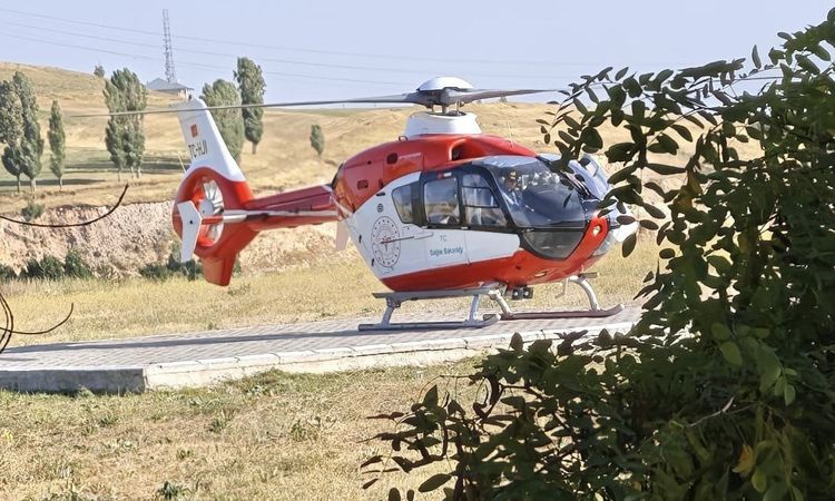 Gündemden Son Bilgiler: Van'dan Erzurum'a Hava Ambulansla Nakil - Haberleri