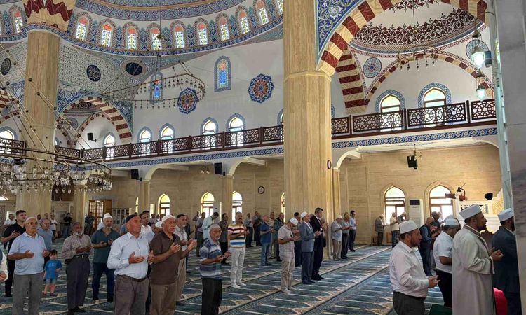 July 15 Commemoration Program in Vezirköprü: Mevlid-i Şerif and Prayers for Martyrs