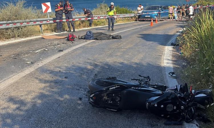 Kritik Açıklama: Vidanjöre çarpan 19 yaşındaki motosikletli yaşamını yitirdi - Haberleri - Son Dakika Bilgiler