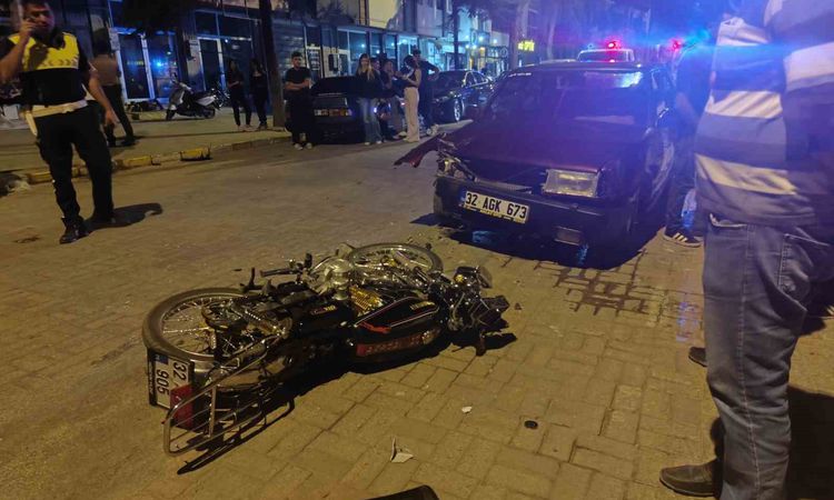Ayrıntılar Netleşti: Yalvaç'ta feci kaza: 16 yaşındaki motosiklet sürücüsü ağır yaralandı - Son Dakika
