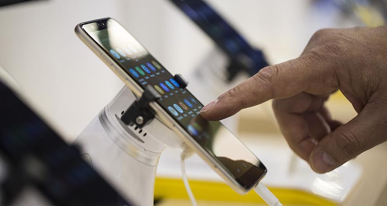 Yapay zeka cepleri vuracak: Telefonlara zam geliyor - Son Dakika Haberleri - Son Dakika Bilgileri