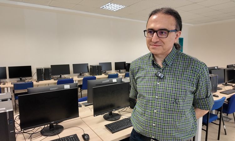 Kritik Açıklama: Yapay zeka mühendisliği programları sektörün ihtiyaç duyduğu insan kaynağını yetiştiriyor - S