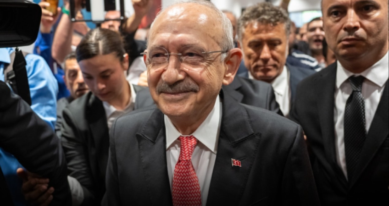 Kritik Açıklama: Yargı bekletiyor, Erdoğan izliyor, kayyum eritiyor - Son Dakika: Gelişmeler Takip Ediliyor
