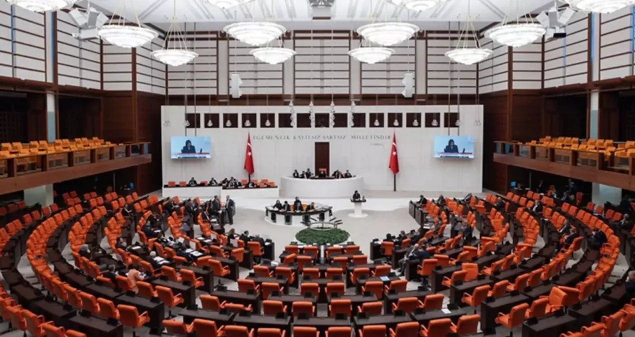 Ayrıntılar Netleşti: Yasa geçti 50 bin mahkuma tahliye yolu açıldı - En Son Haber