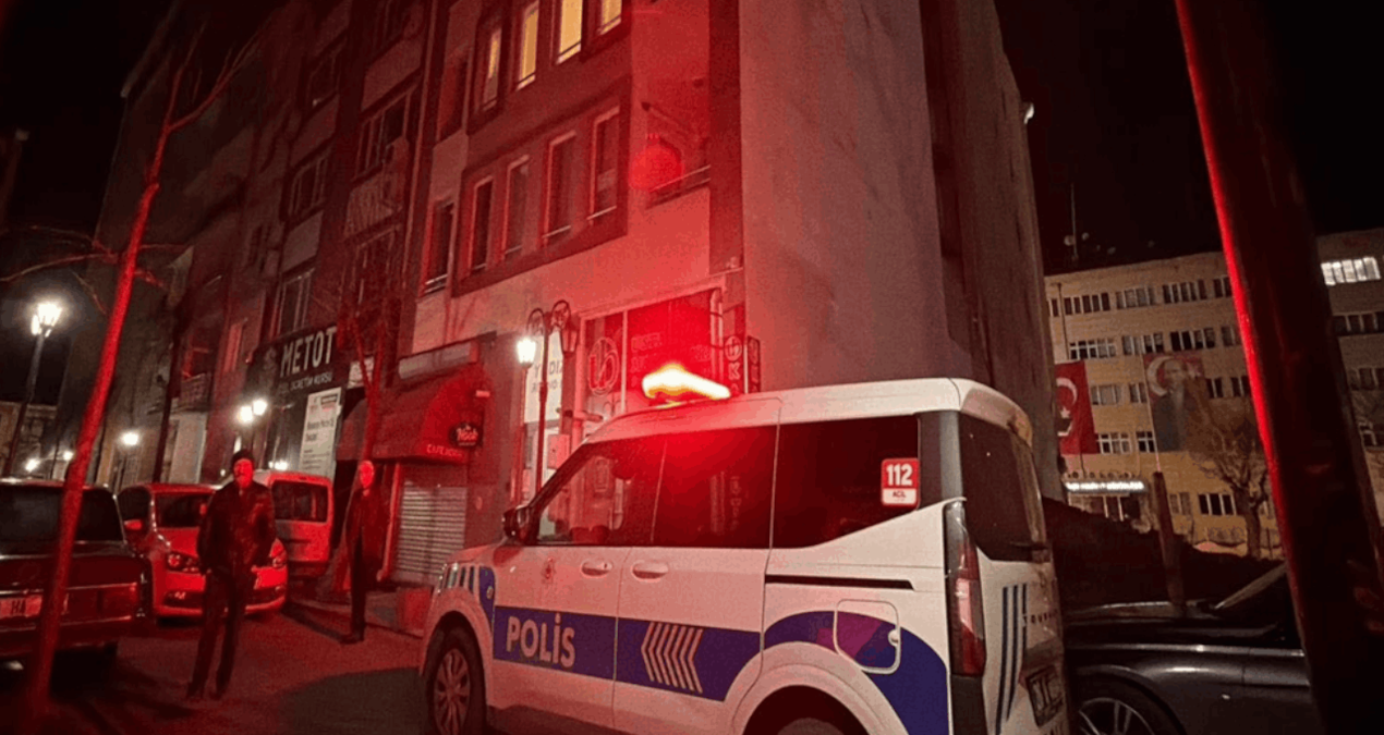 Gündemden Son Bilgiler: Yaşlı kadın evinde ölü bulundu - Haberleri