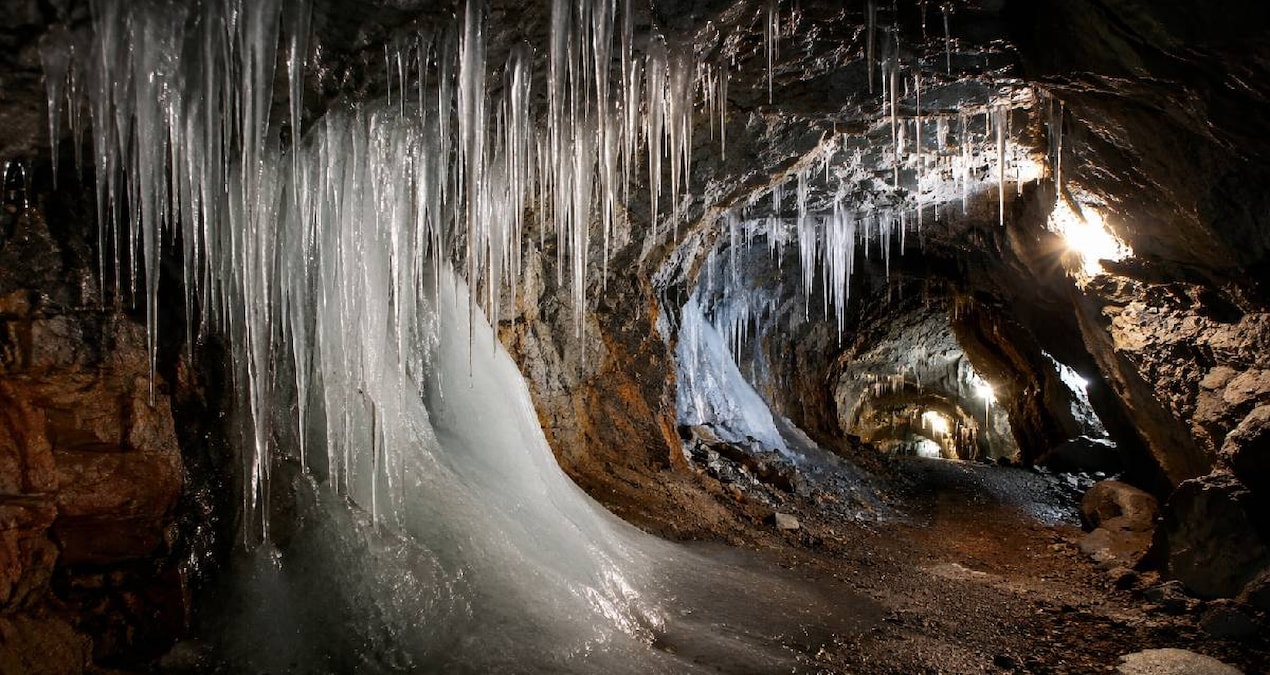 The mountain that freezes in summer and melts in winter: They discovered it while searching for minerals - Latest News