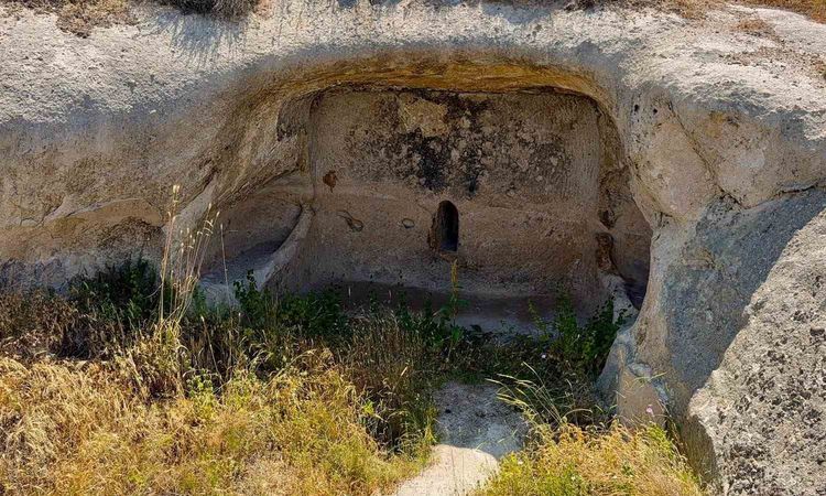 Ayrıntılar Netleşti: Yedikapı Mağaraları Defineci ve Piknikçilerce Talan Edildi - Son Dakika: Gelişmeler Takip