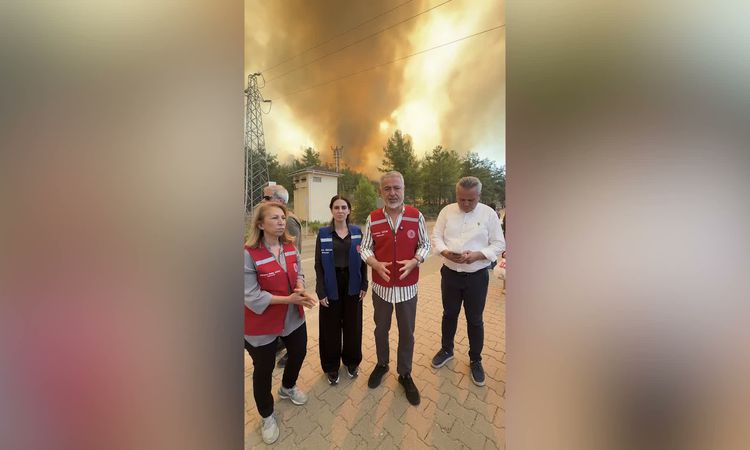 Kritik Açıklama: YENİ Parti milletvekilleri Uzun ve Derici’den Fethiye'deki alevler için takviye ekip çağrısı