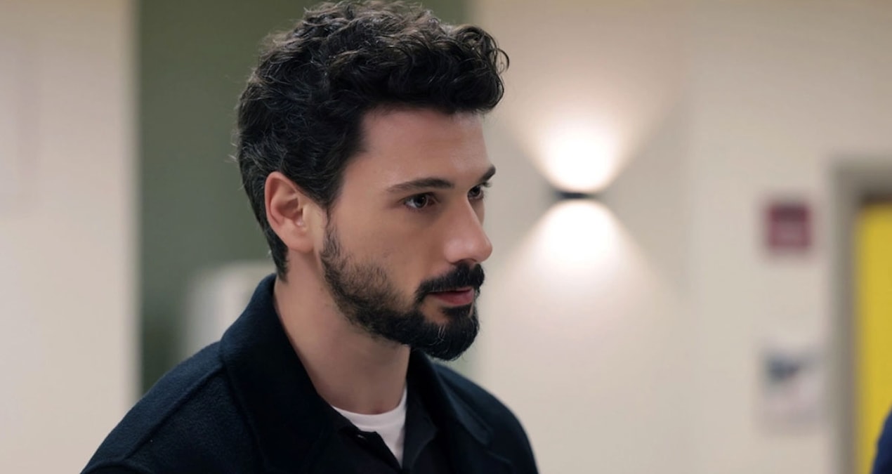 Gündemden Son Bilgiler: Yeraltı dizisinin Haydar Ali'si Deniz Can Aktaş boks yaptı: Sete böyle hazırlanıyor -