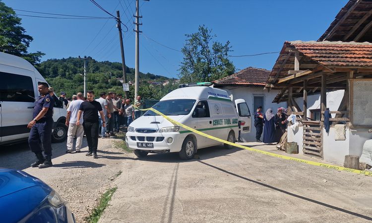Son Gelişme: Yığılca'da arazi kavgası: 64 yaşındaki kadın tüfekle öldürüldü - Son Dakika Haberleri ve Merak Ed