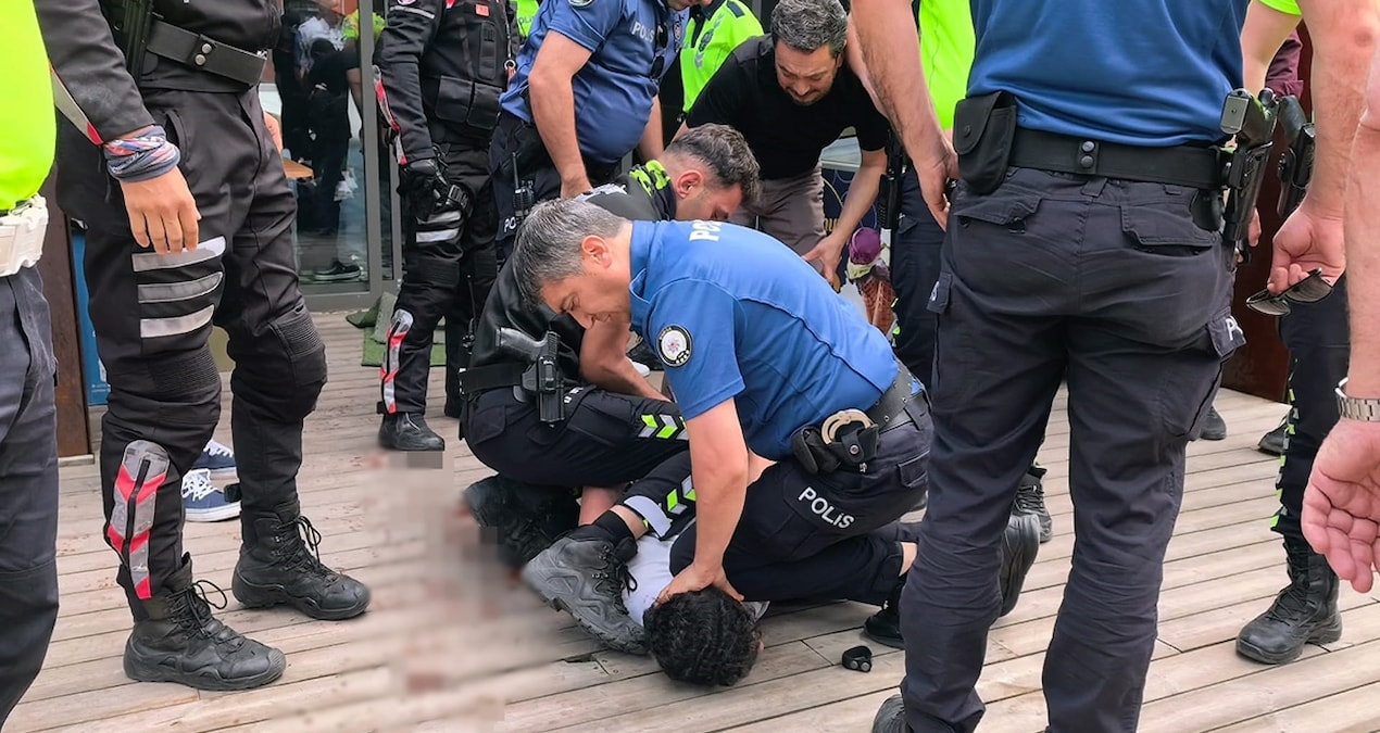 Gündemden Son Bilgiler: Yol verme kavgasında ortalık karıştı: 1'i polis 5 yaralı - Son Dakika Haberleri ve Mer