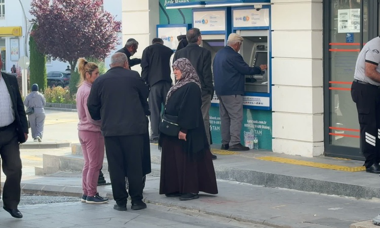 Yozgatlılar TÜİK'in eylül enflasyonuna inanmadı, TÜFE aylık yüzde 1,84 resmen duyuruldu - Son Dakika Bilgileri