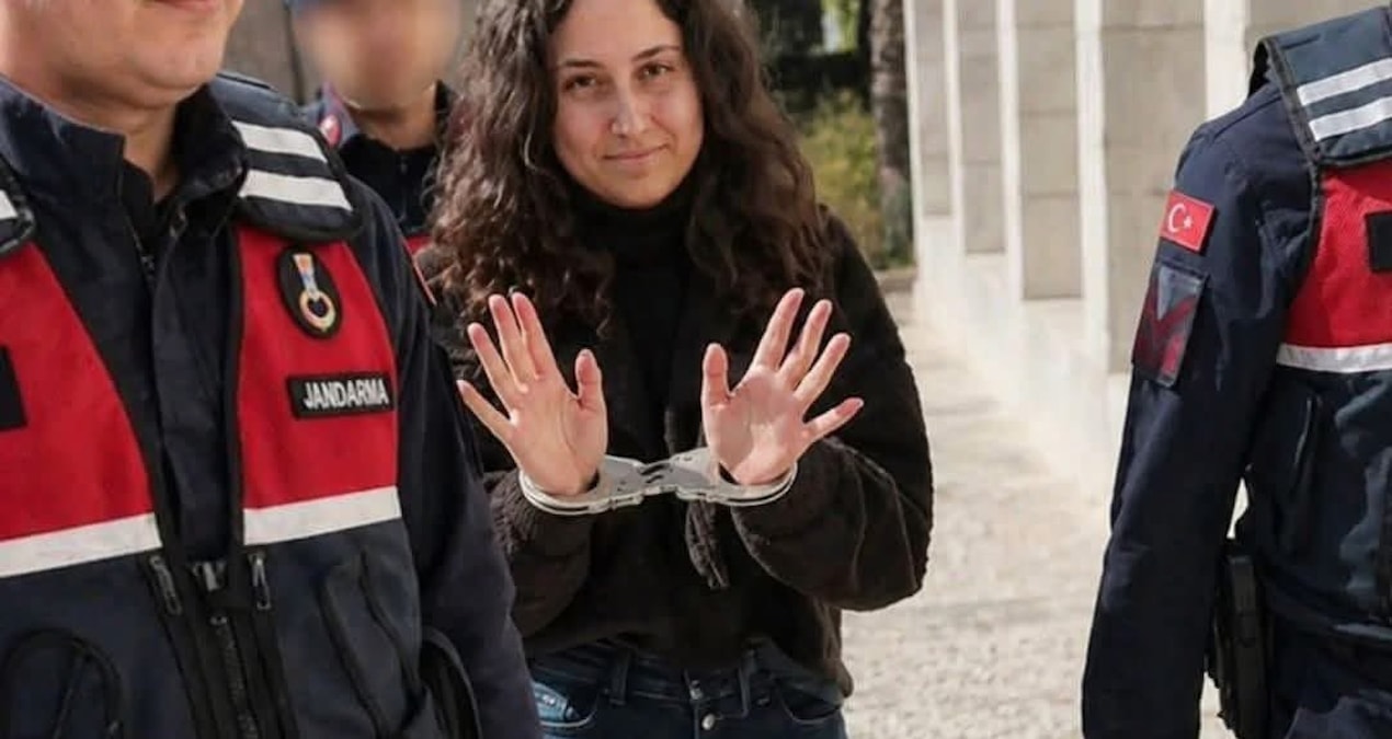 Son Gelişme: Zeytin dalındaki kelepçeyi çözün, Esra'yı bırakın - En Son Haber: Gelişmeler Takip Ediliyor