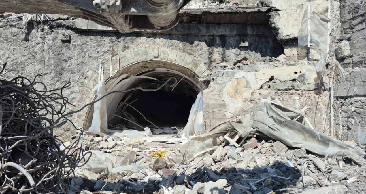 A shelter that had been hidden for years was found under the collapsed office building in Zonguldak - Latest News